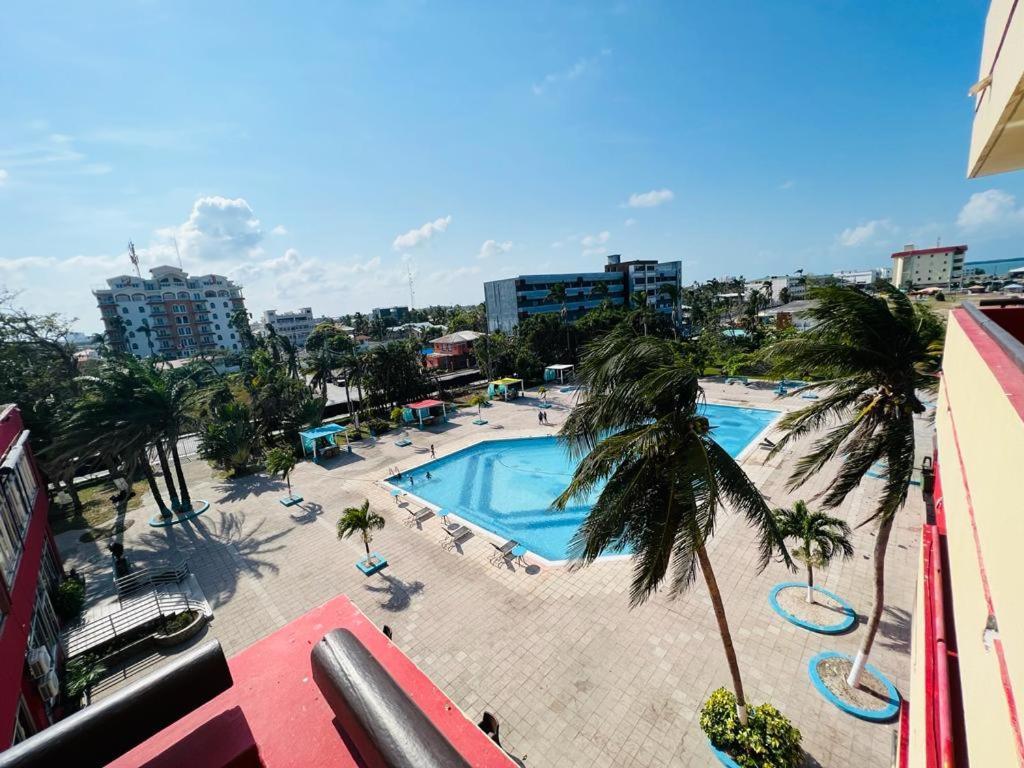 Ramada By Wyndham Princess Belize City Exteriör bild