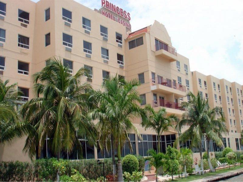 Ramada By Wyndham Princess Belize City Exteriör bild